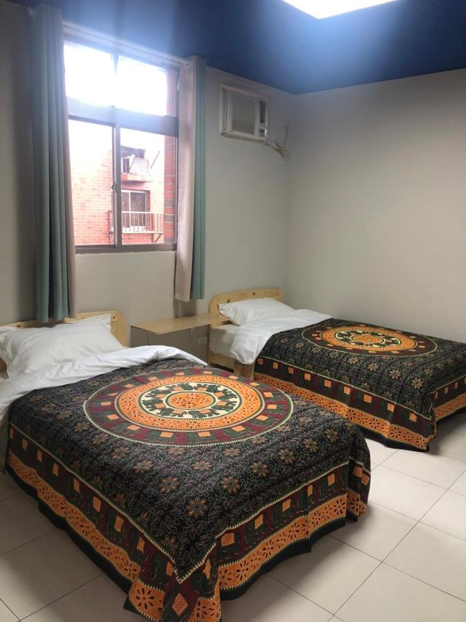 Zweibettzimmer mit eigenem Bad