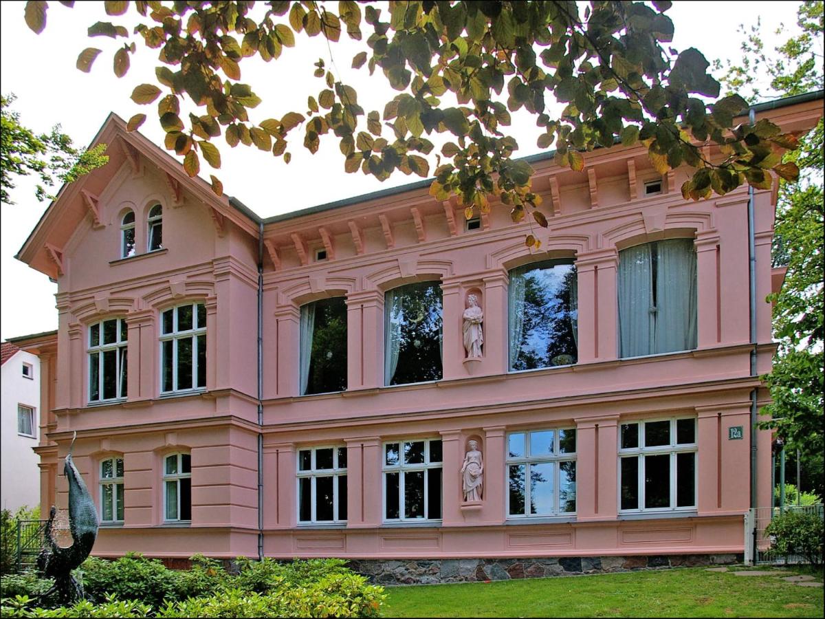 Villa Doctores Wohnung 03 Beletage - B&B Heringsdorf