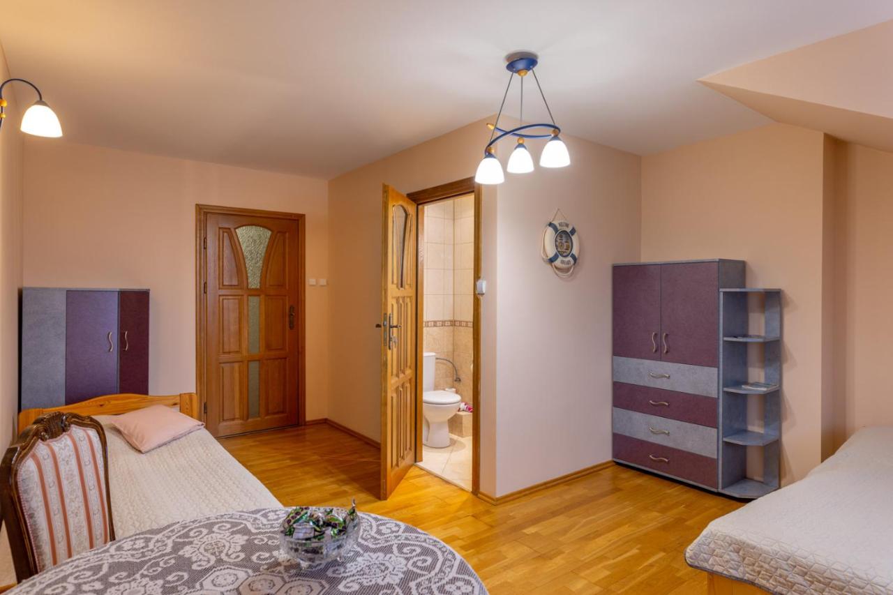 Habitación Triple con vistas al lago