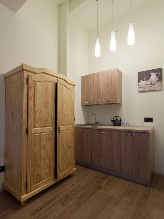 Camera Familiare con Bagno in Comune