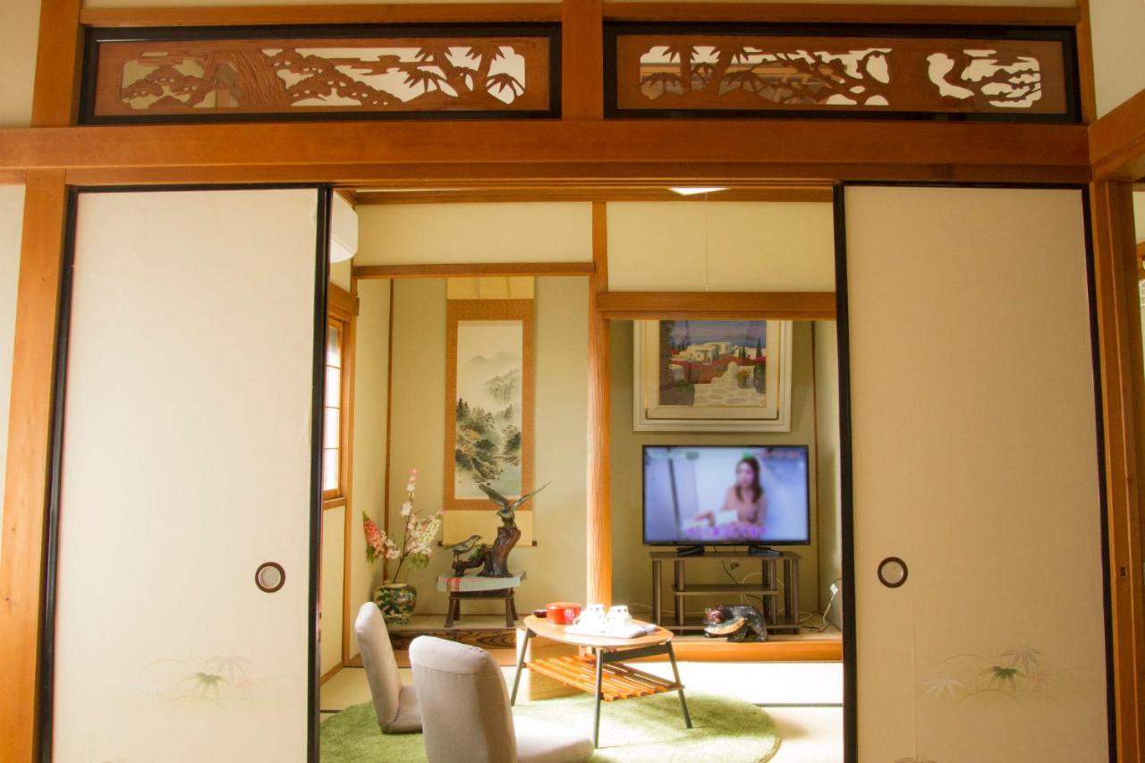 幽舍の庭 - B&B Izumisano