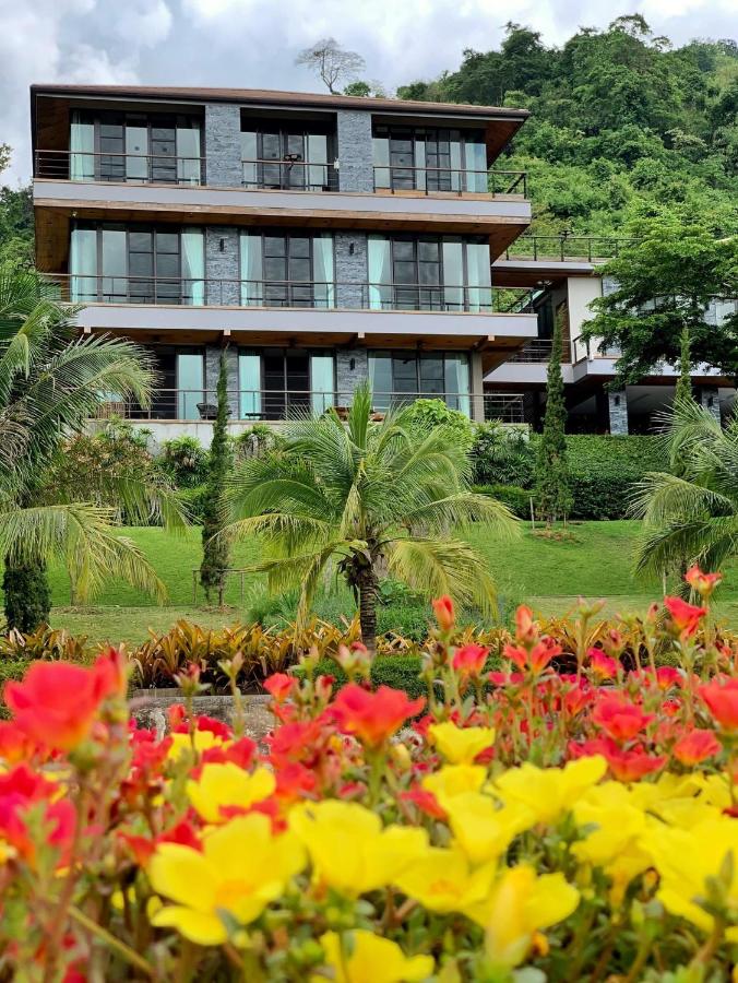 The Height Khaoyai Resort - B&B