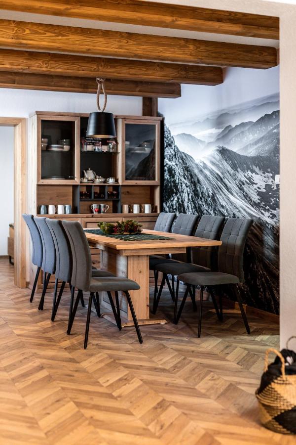 Chata Vlčia Skala - B&B Heľpa