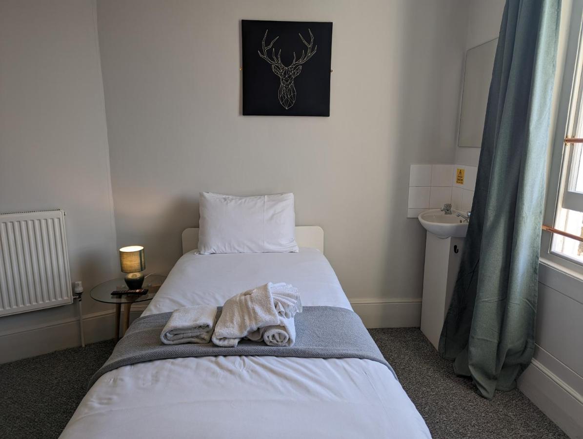 Economy Single Room
