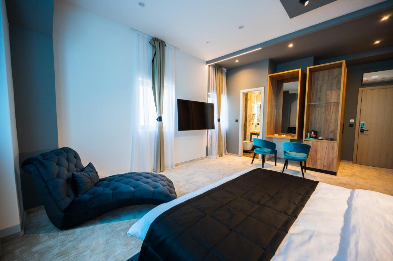 Superior Suite