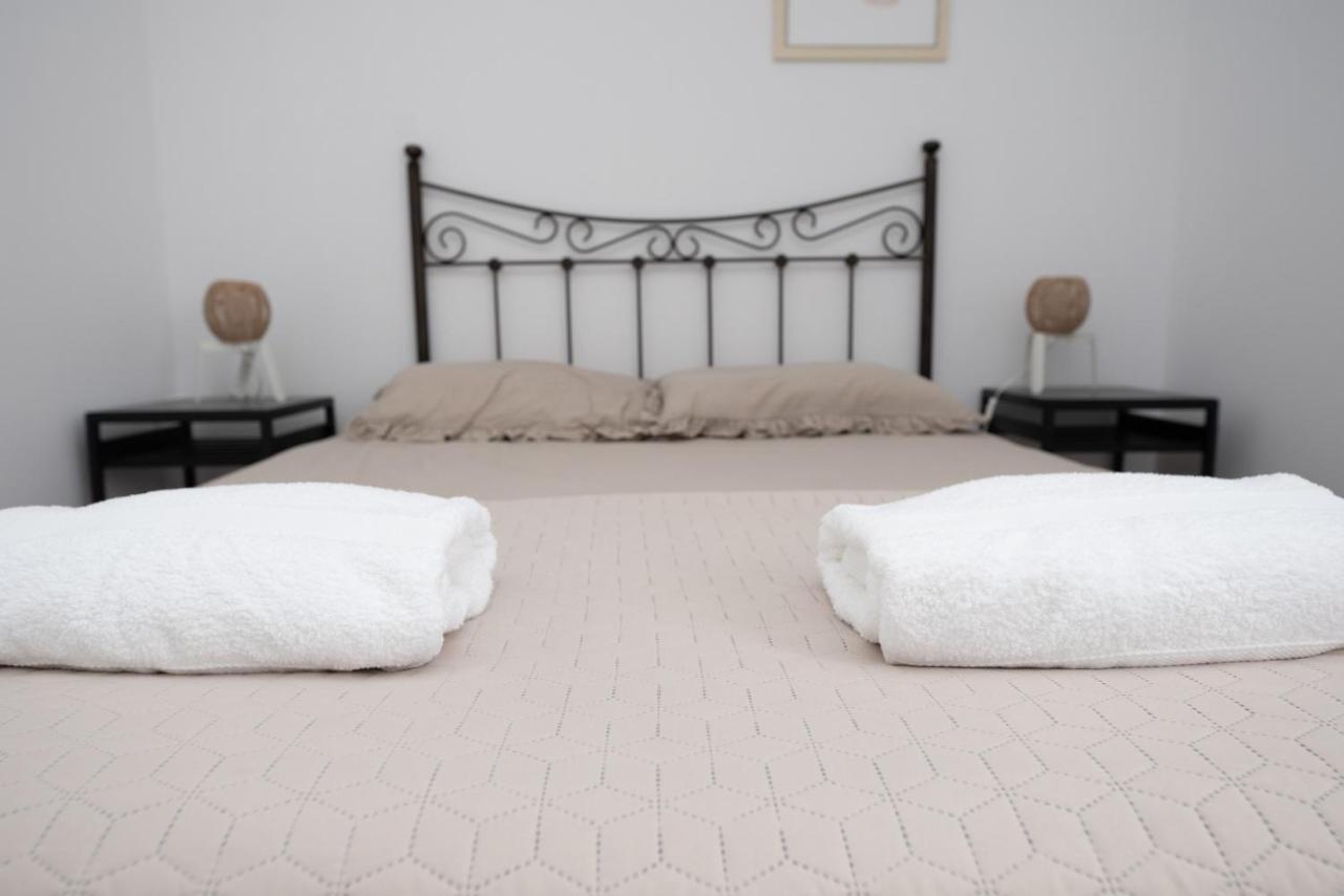 4 Mares Apartamentos C - Ferienwohnung