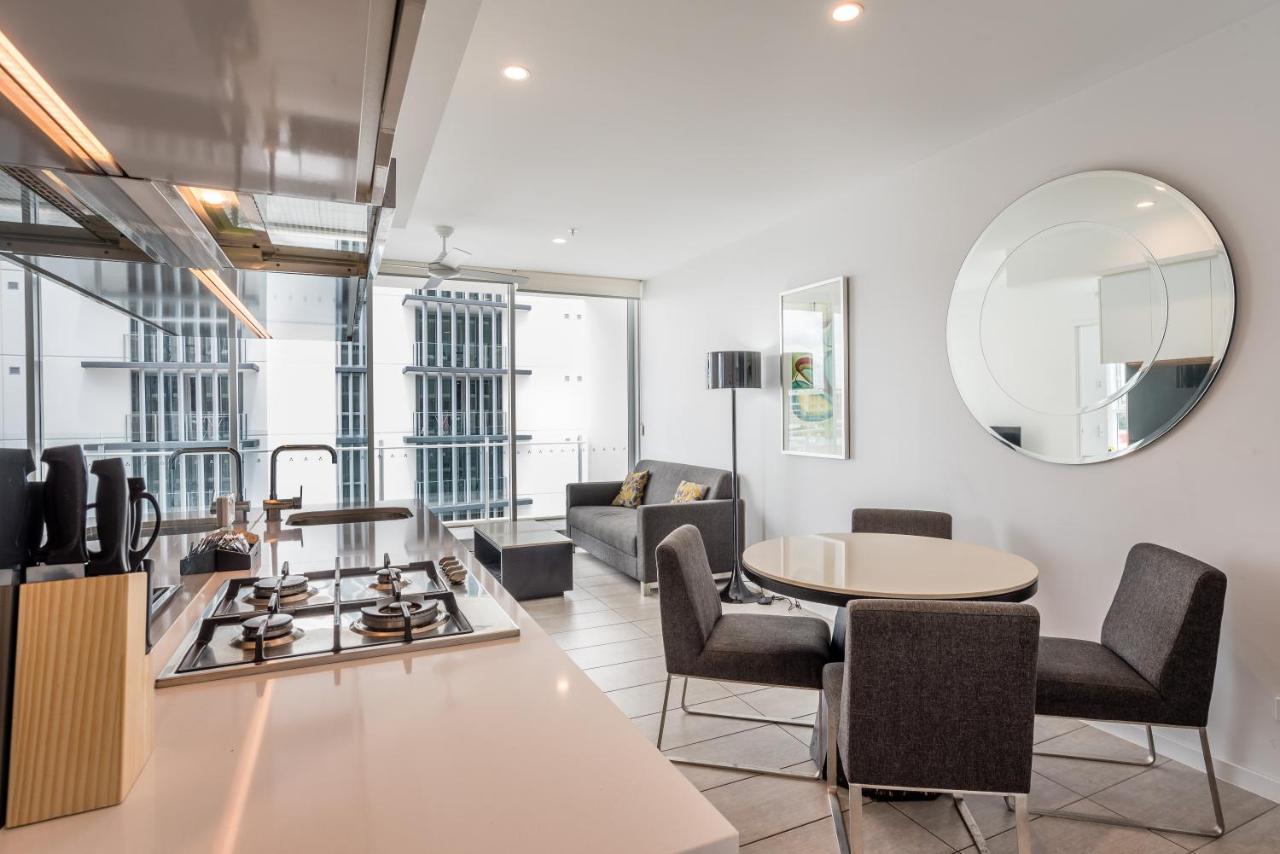 Two bedroom apartment on Ann Street Fortitude Valley By Serain Residences - B&B