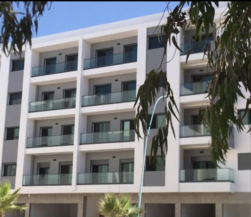 Superbe Appartement Bouskoura - B&B