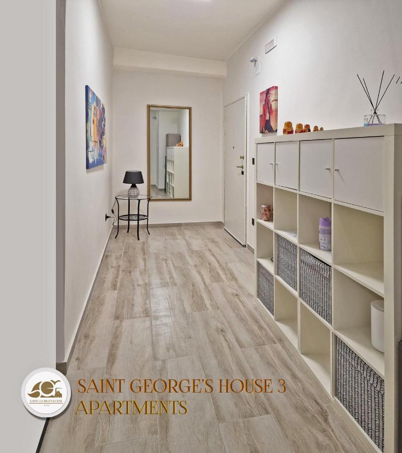 SAINT GEORGE'S HOUSE 3 Bari - B&B Bari