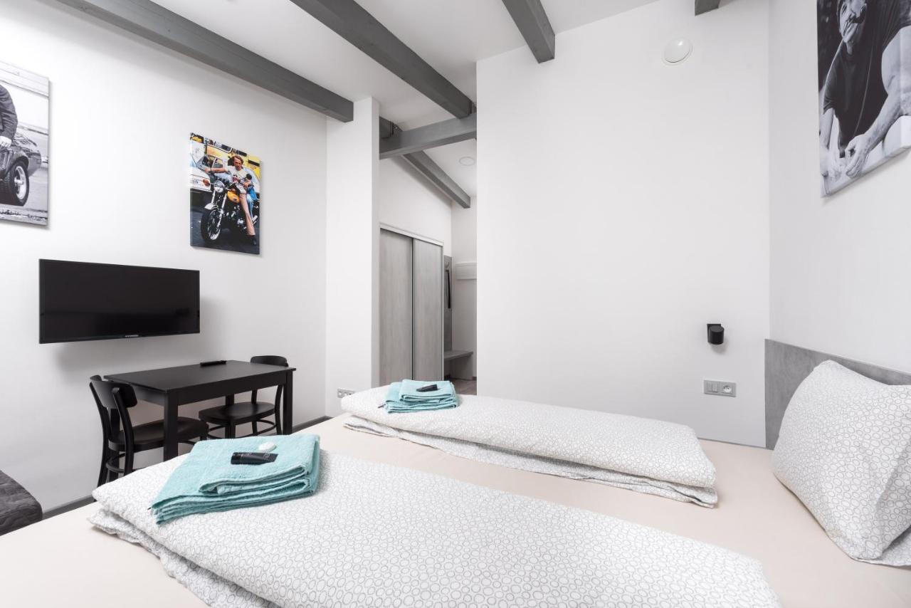 Triple Room with Mountain View