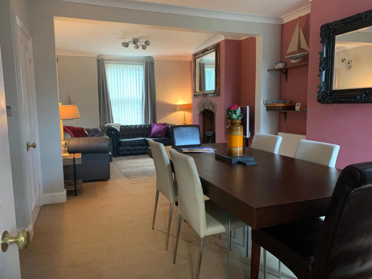 Smart & Comfortable 3-bedroom Victorian house - B&B