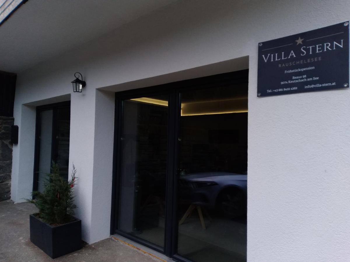 Villa-Stern - B&B Keutschach am See
