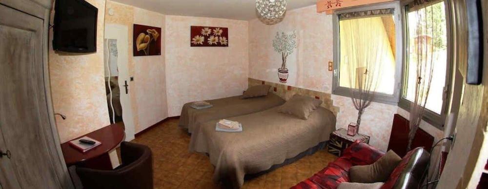 Comfort Triple Room