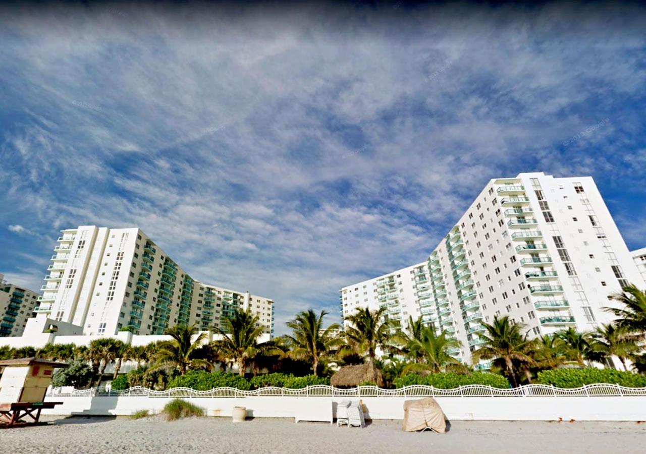 Modern Beach Apartment by Miami Te Espera - HOLLYWOOD 6T - B&B