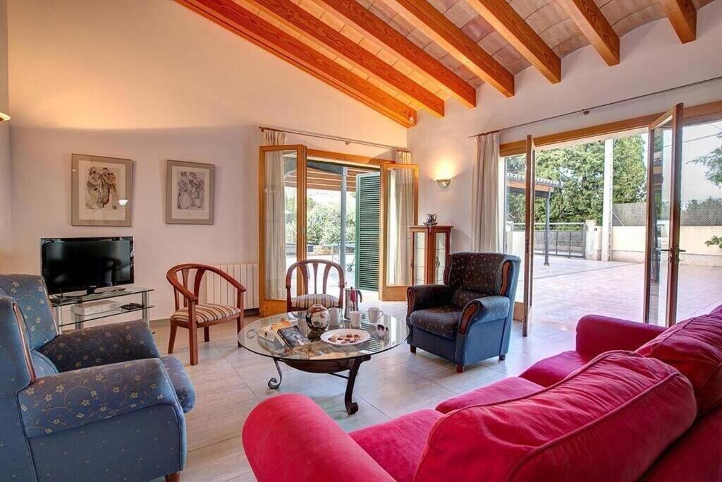 Perfect location! A country villa by Renthousing - B&B Pollença