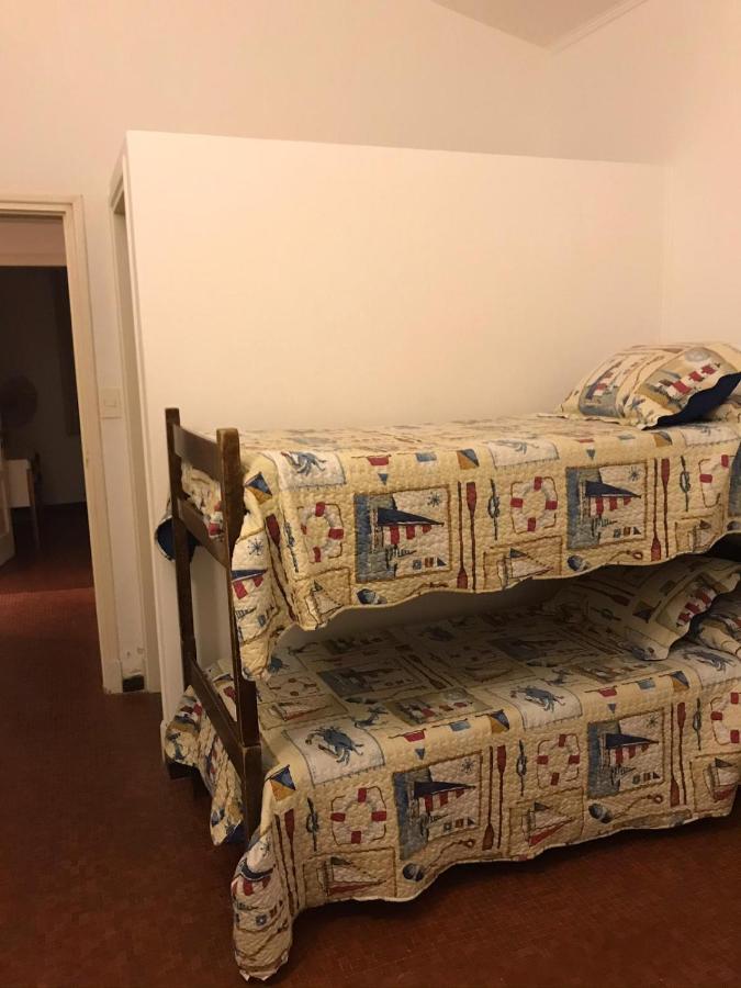 bungalow hotel dollar - B&B