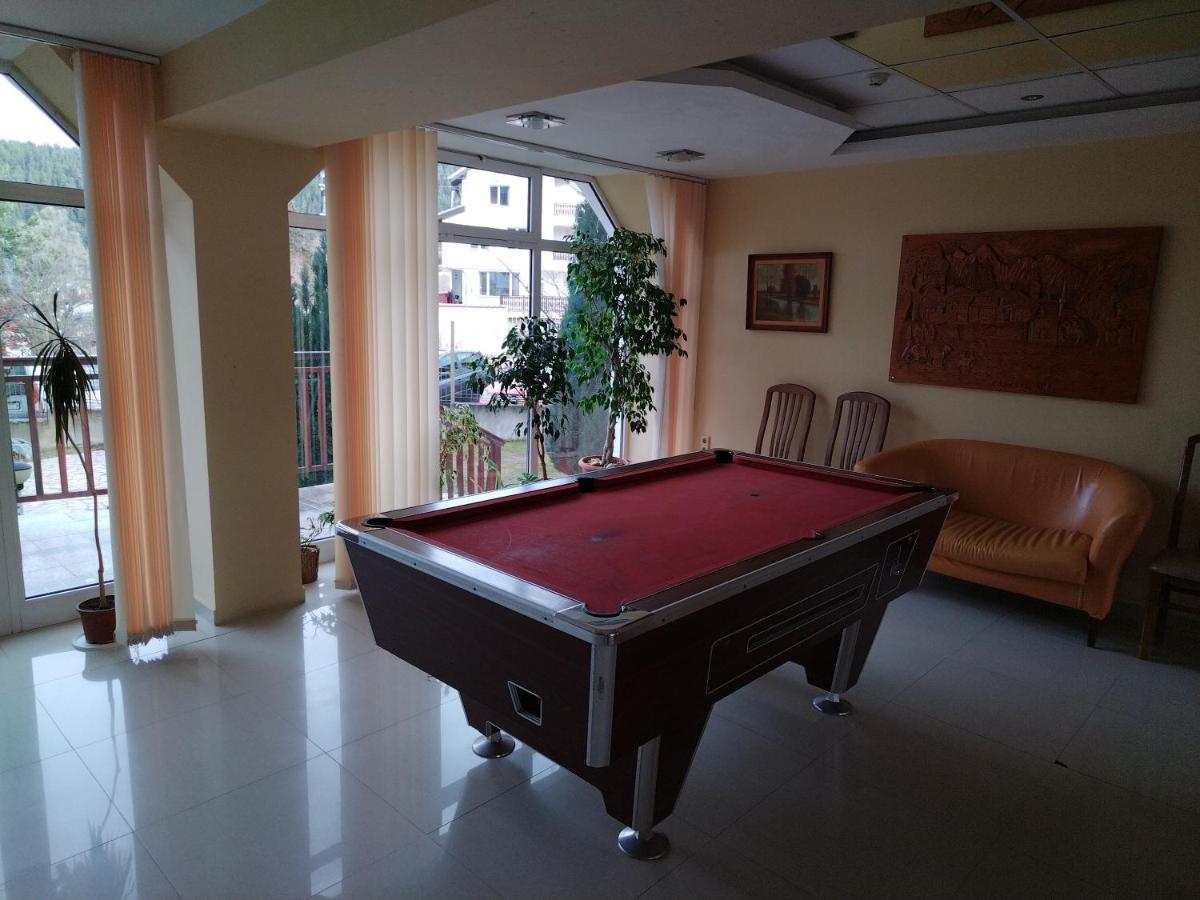 Studio apartment with mountain view at Eagle Rock complex - B&B Beli Iskar
