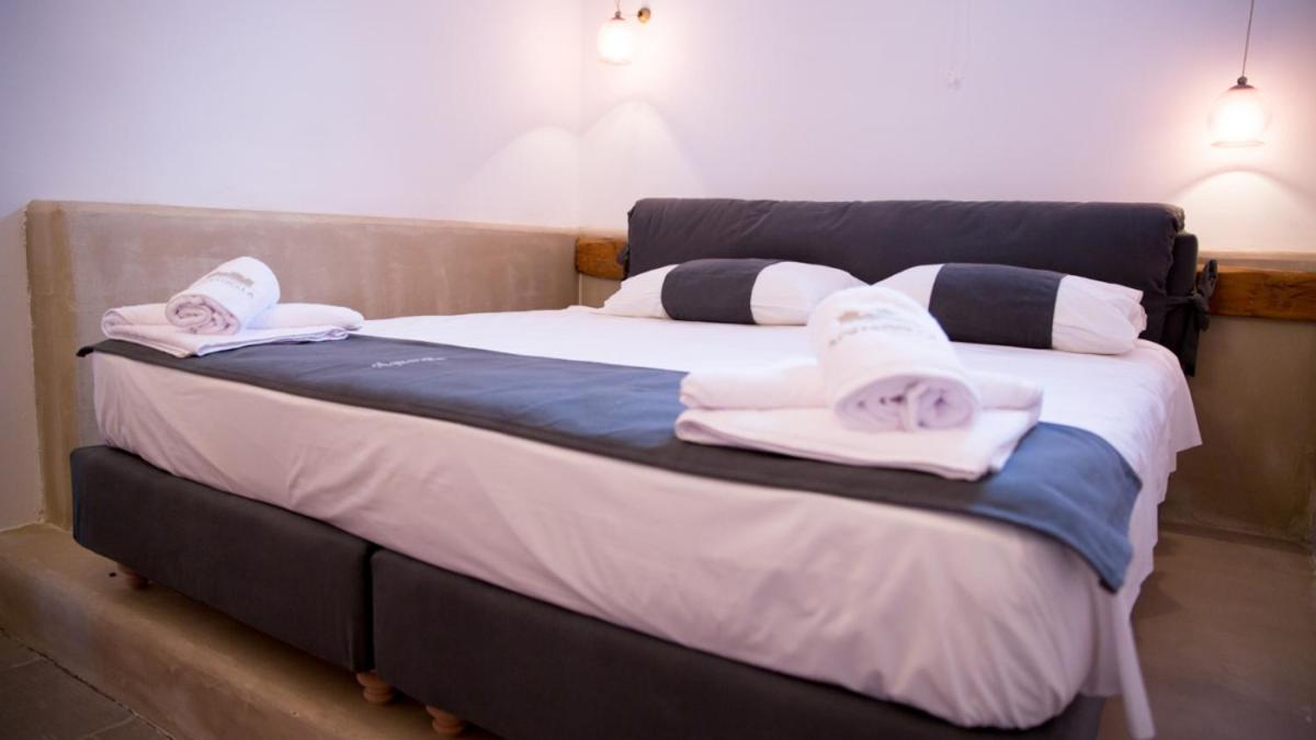 B&B Chalkeío - Chic & Modern Apartments with swim access - Bed and Breakfast Chalkeío