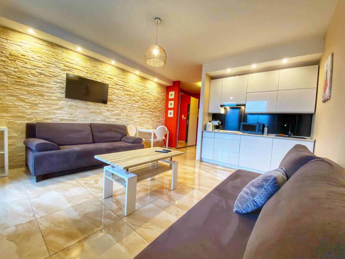 Studio Apartment with Balcony