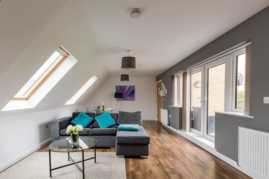 B&B Oxford - TM - Rana Court 1 Bedroom apartment with balcony - Bed and Breakfast Oxford