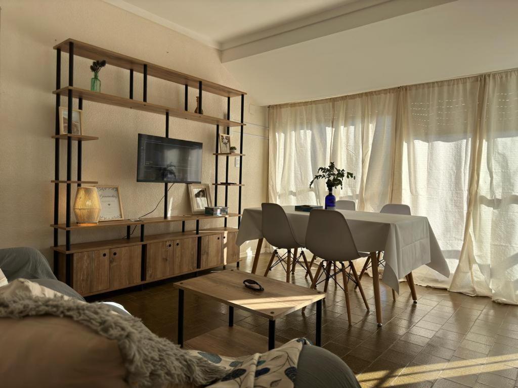 DEPARTAMENTO A 4 CUADRAS DEL MAR - B&B