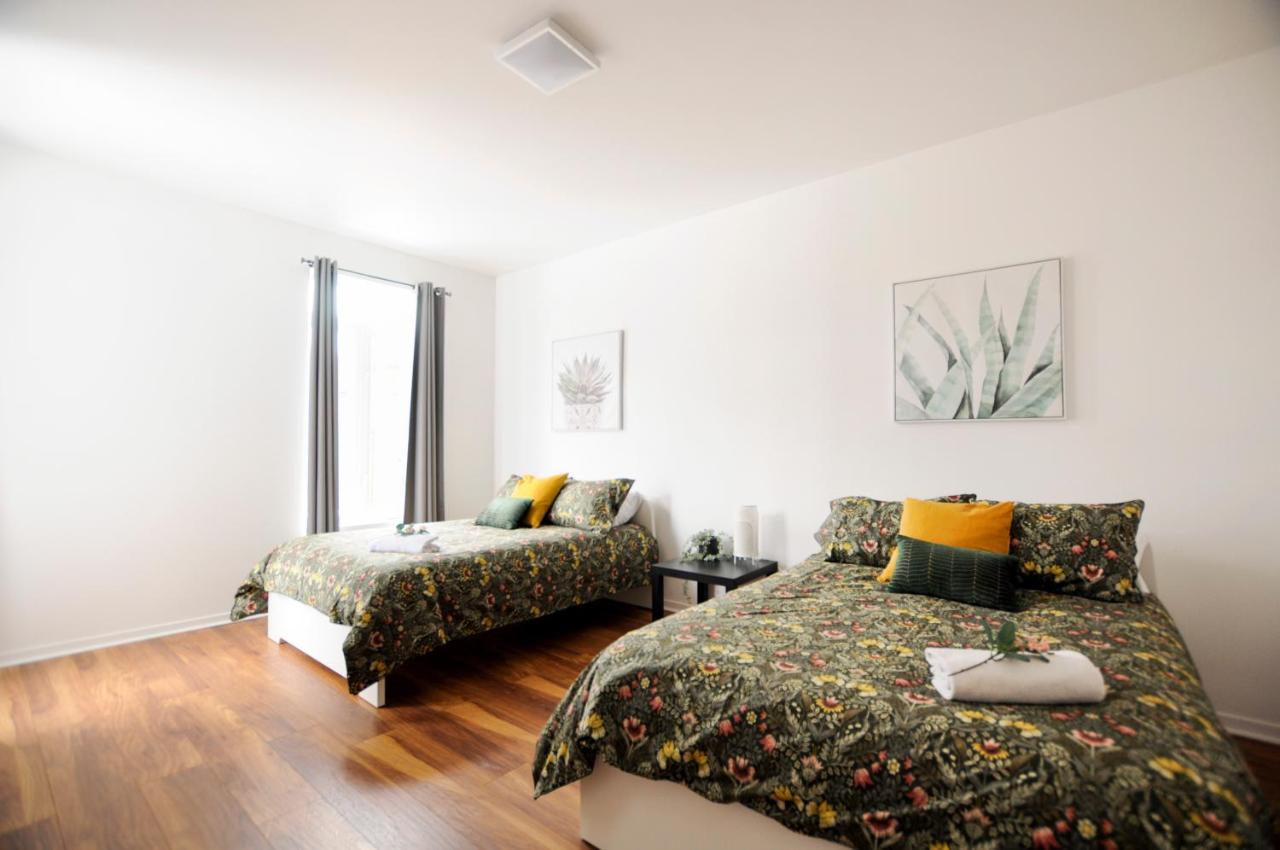 The 1810 - Spacious with balcony - North of Quebec - B&B Québec