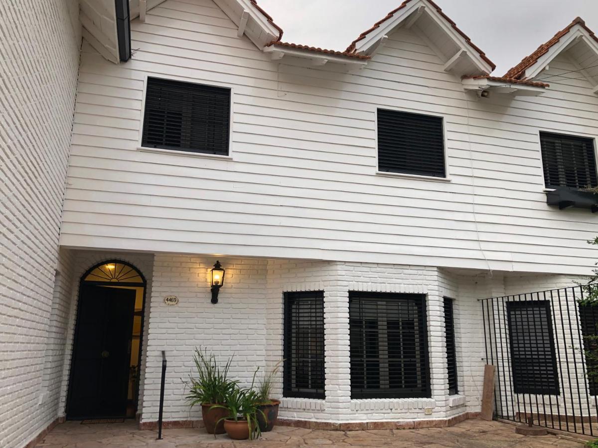Deptos Punto Rivas Barrio Los Troncos - B&B
