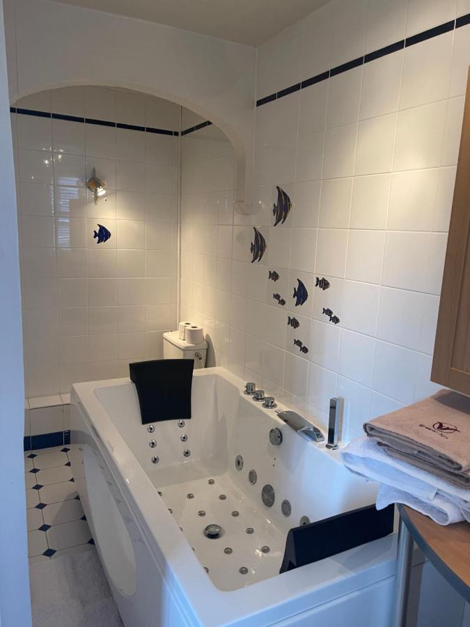 Family Junior Suite with Jacuzzi