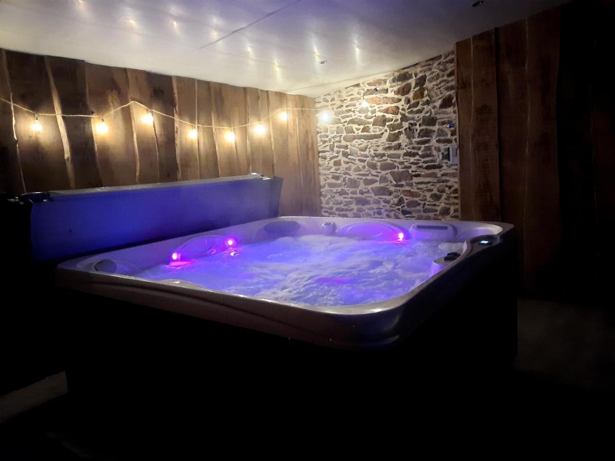 A La Mémoire de Merlin & SPA - B&B