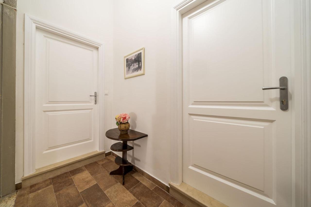 Old Town Top Spot Apartments - Chambres d'hôtes Dubrovnik
