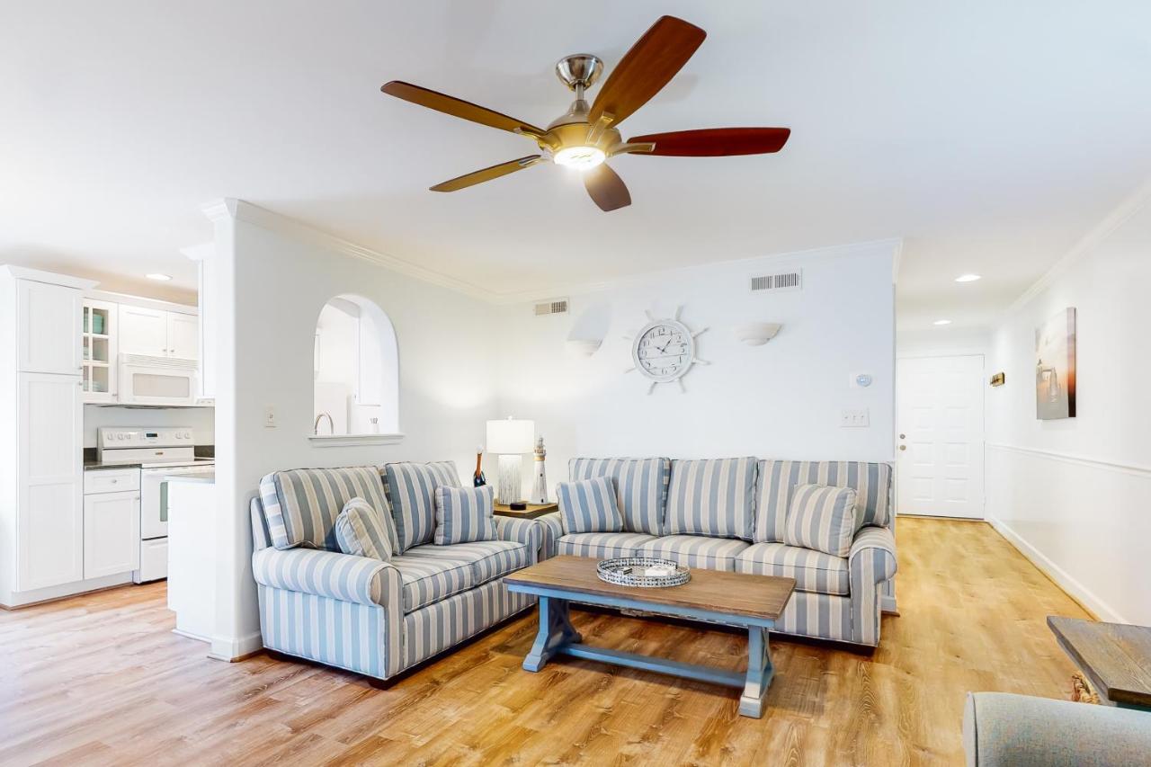Aronimink Vista 9C - B&B