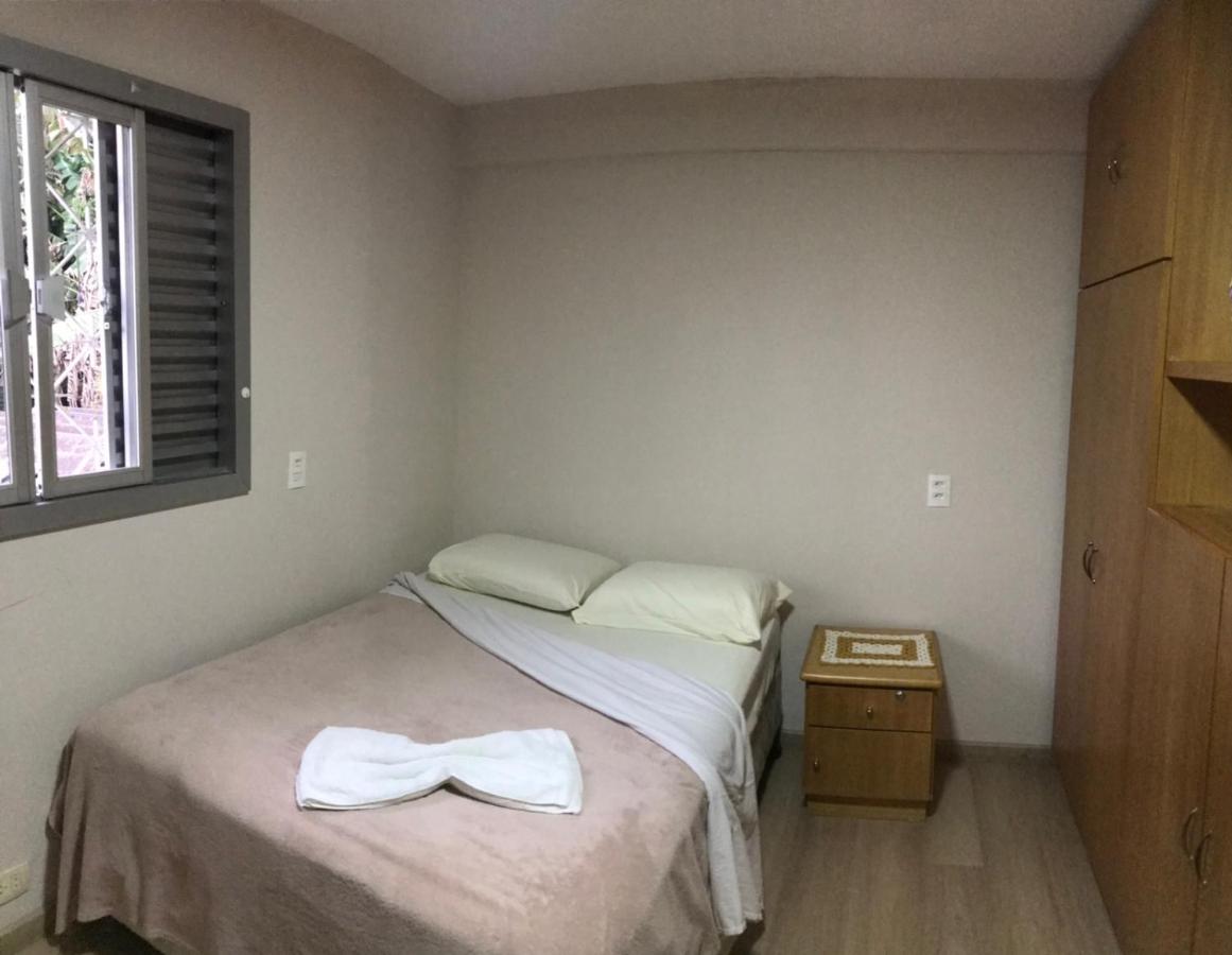 B&B Curitiba - Residencial Jardim Curitiba - Bed and Breakfast Curitiba