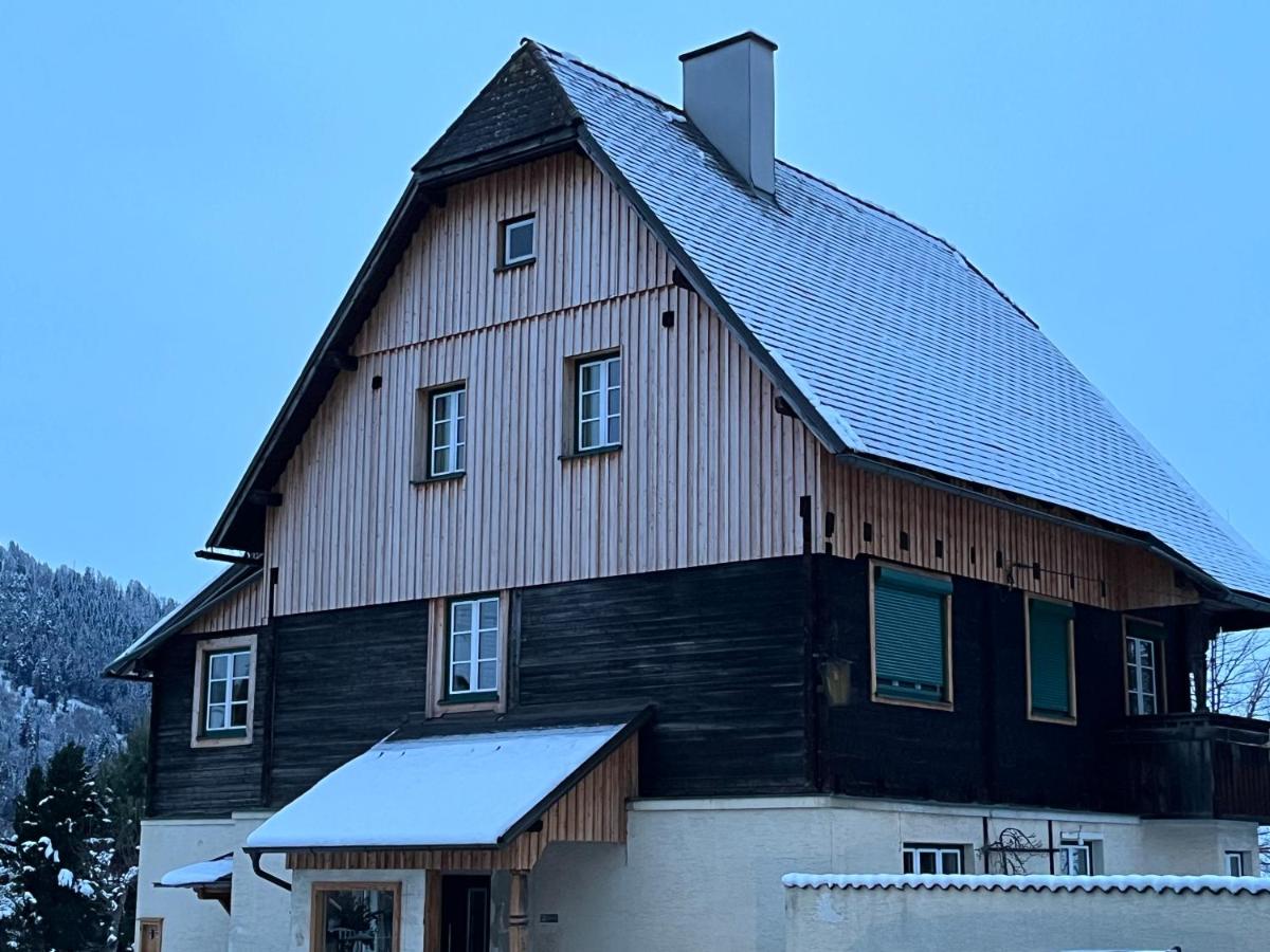 ApartMENTZ - Zimmervermietung - Bed and Breakfast