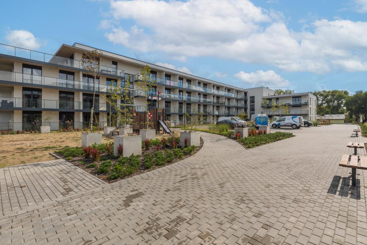Wellness Resort Dziwnów Apartments with Parking by Renters Prestige - B&B