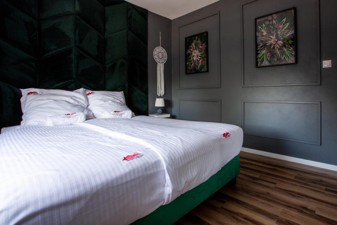 Two-Bedroom Deluxe Apartment