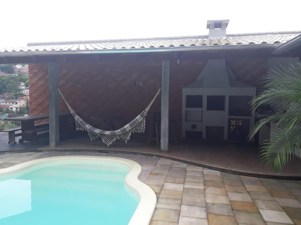 Le Loup Residência para Hospedagem Suítes 3 - B&B Blumenau