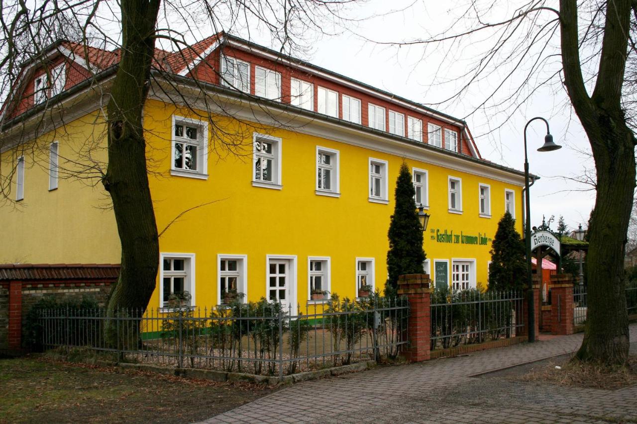 B&B Stolpe - Landgasthof zur krummen Linde - Bed and Breakfast Stolpe