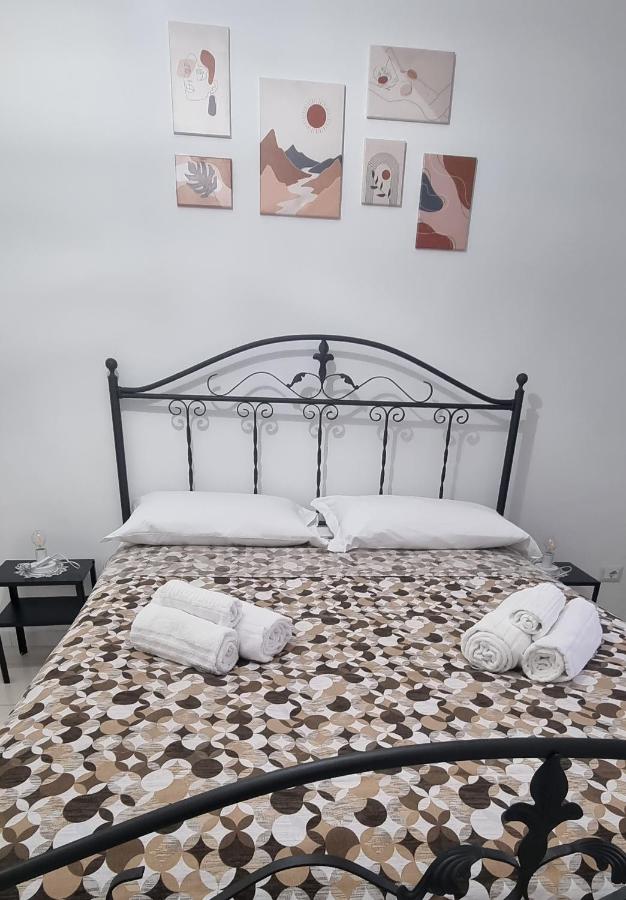 Double Room with Private External Bathroom
