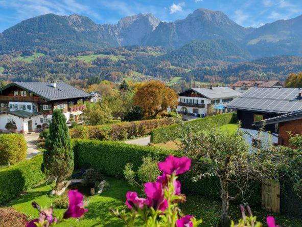 B&B Schönau a.Königssee - Landhaus Weindl - Bed and Breakfast Schönau a.Königssee