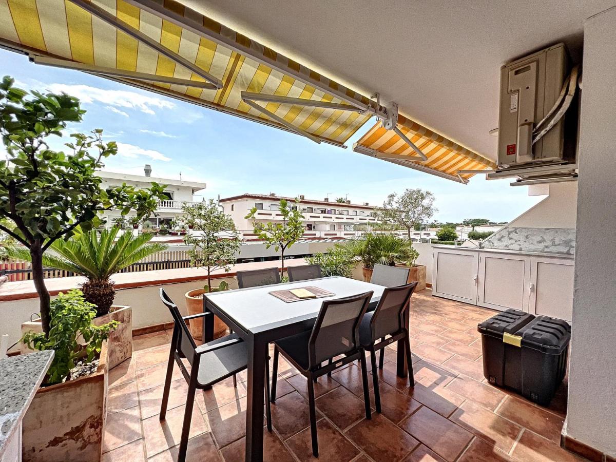 Oasis 9 - B&B