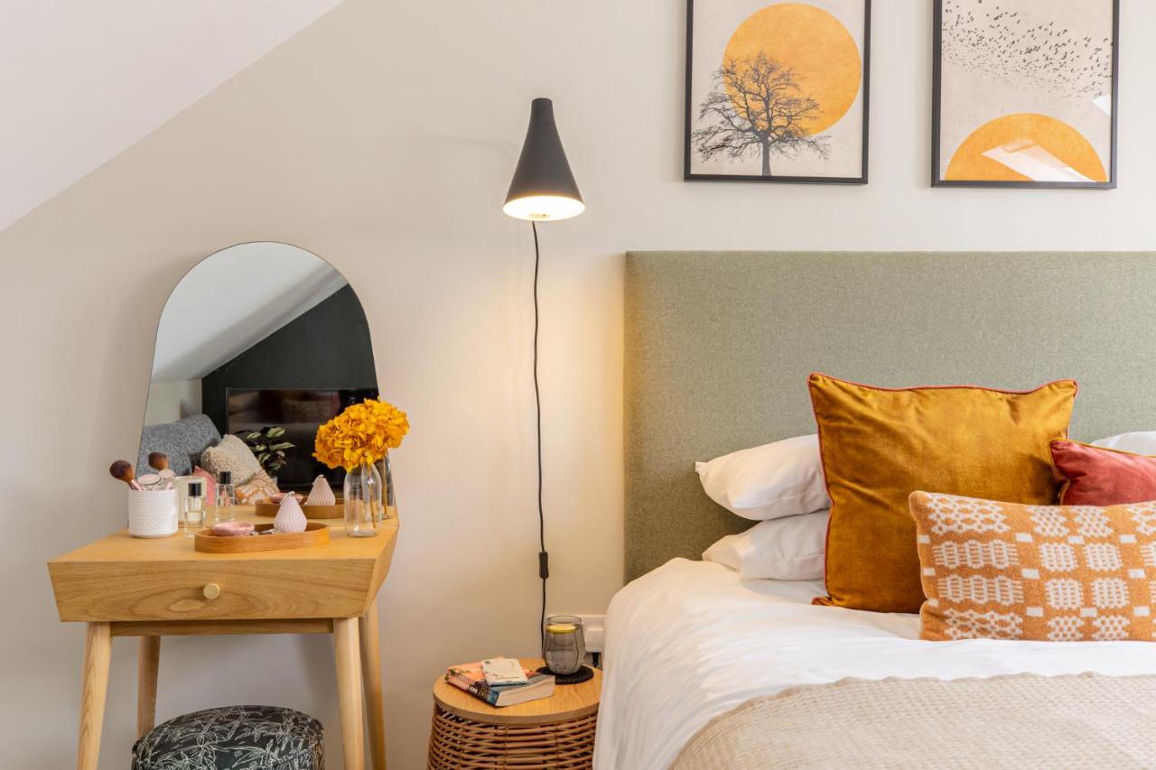 Cohost Partners | Close to City Centre | One BR! - Chambres d’hôtes