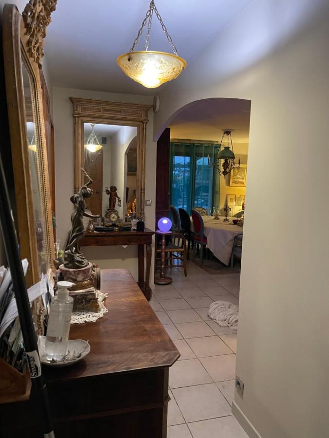 Tweepersoonskamer met Gedeelde Badkamer
