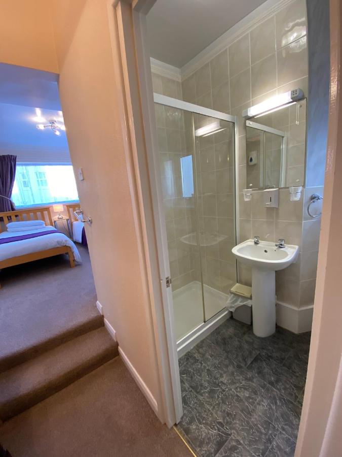 Zweibettzimmer