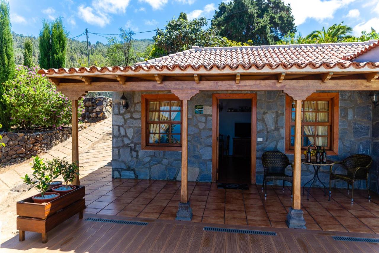 Sea view villa in Tijarafe, private pool. - B&B