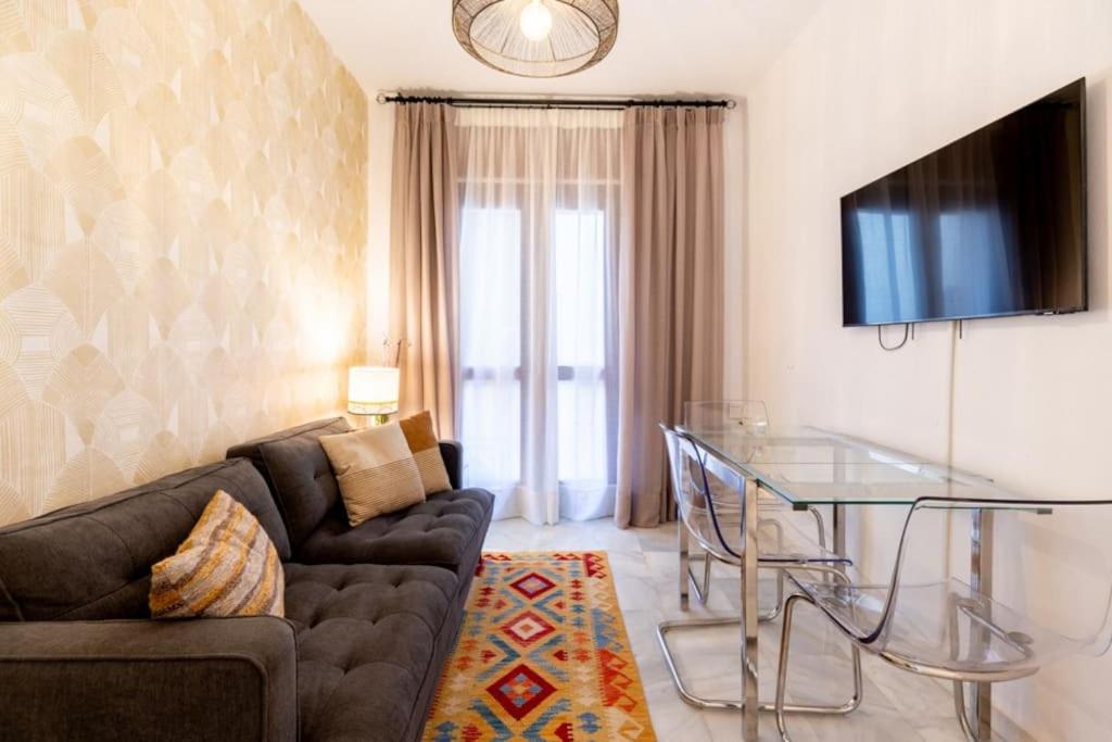 AC Apartamento Familiar fantástica localizacion - B&B Sevilla