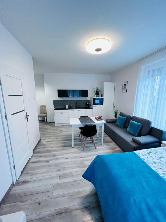 Apartamenty Walczaka 26 MIEJSCE PARKINGOWE - B&B Gorzów Wielkopolski