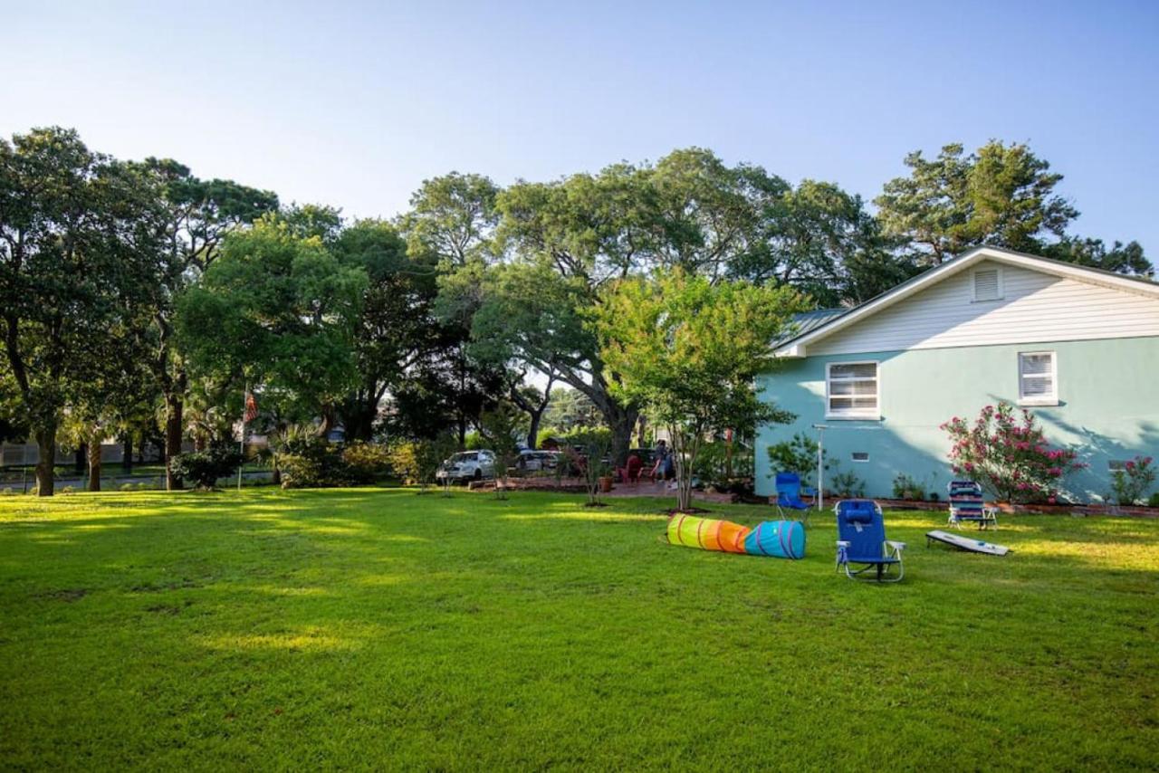 5BR House King Beds Steps To Beach Ideal for Families With Dogs - Chambres d'hôtes Myrtle Beach