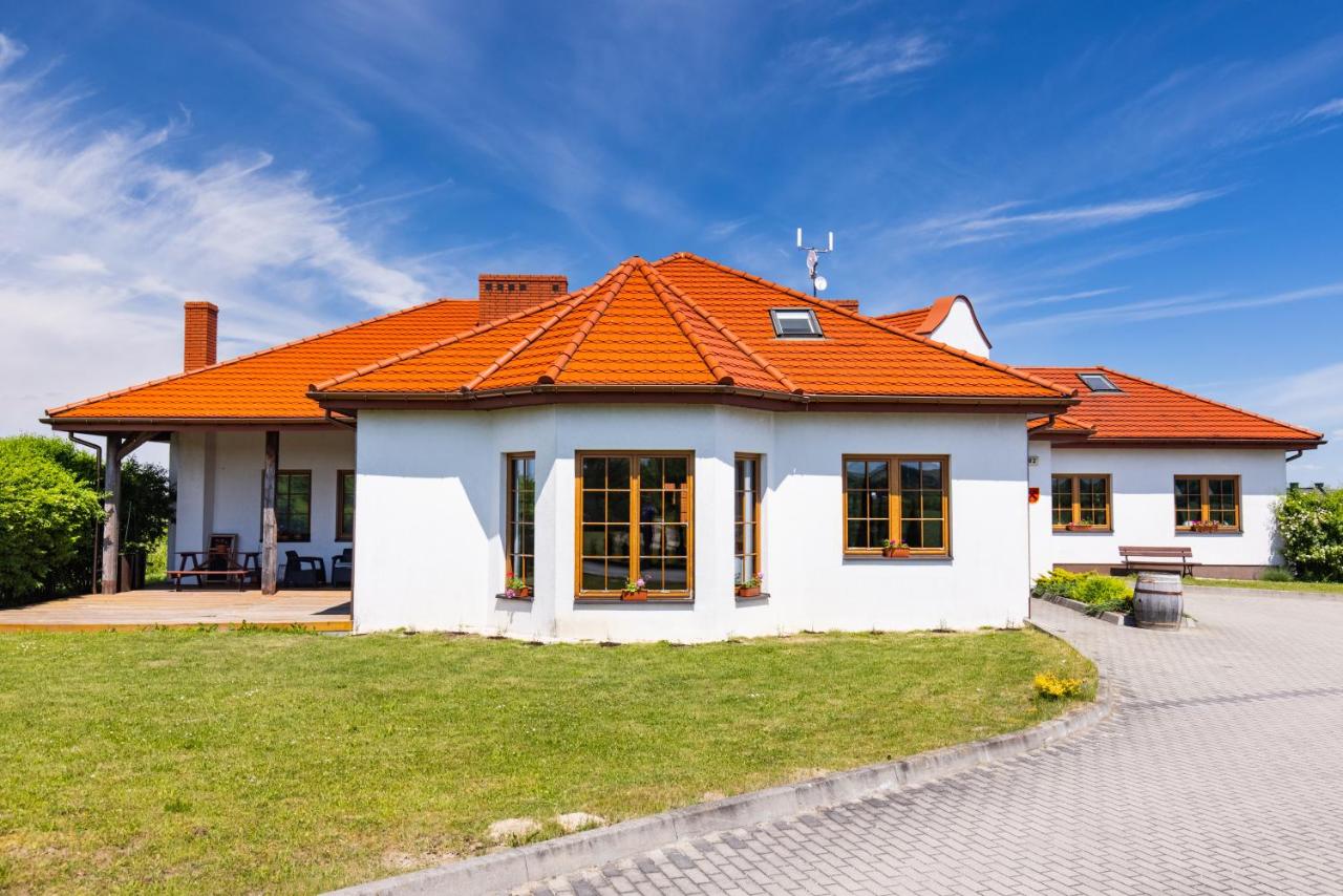 Winnica Zbrodzice - B&B