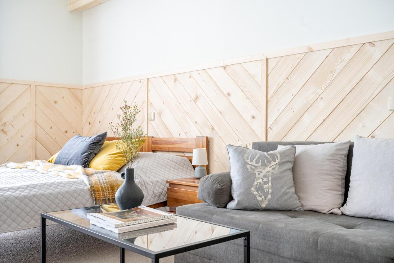 Studio with Terrace