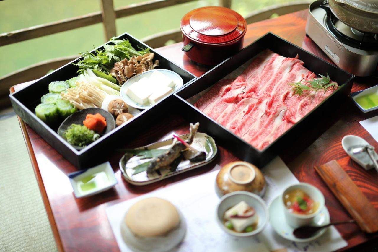 Twin Room with Tatami Area